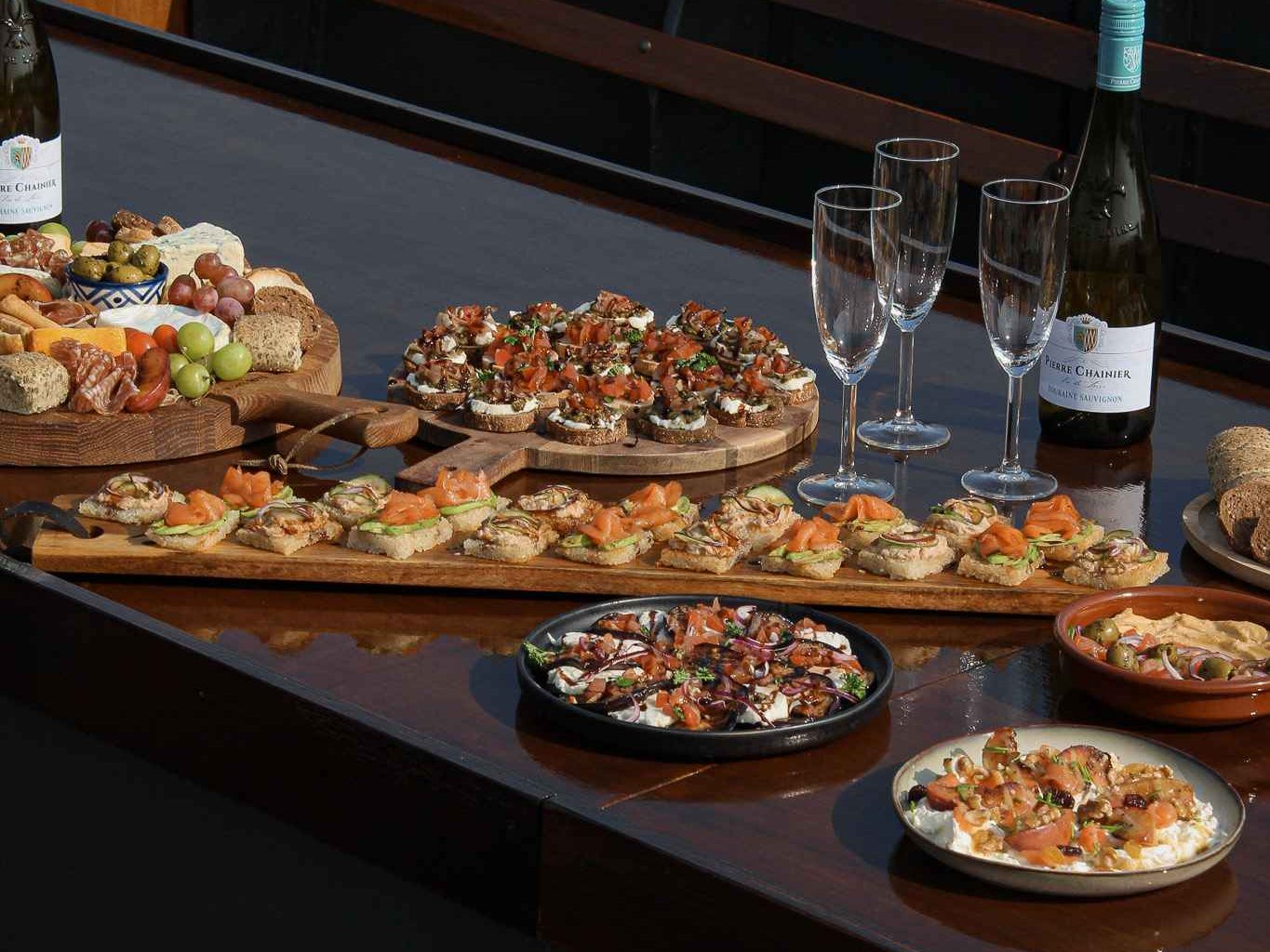 The Boat Café Amsterdam tapas tour